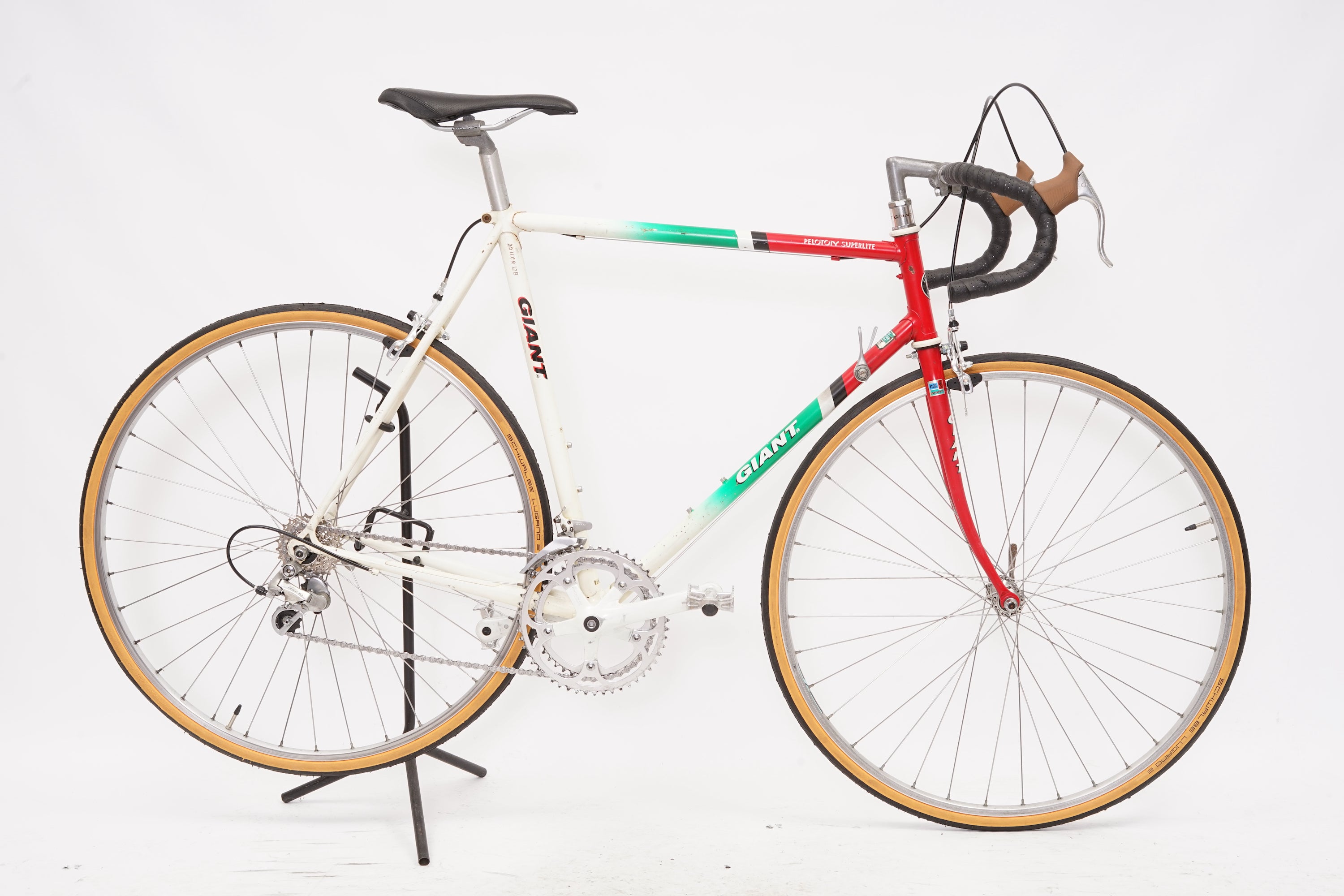 Giant Peloton Superlite