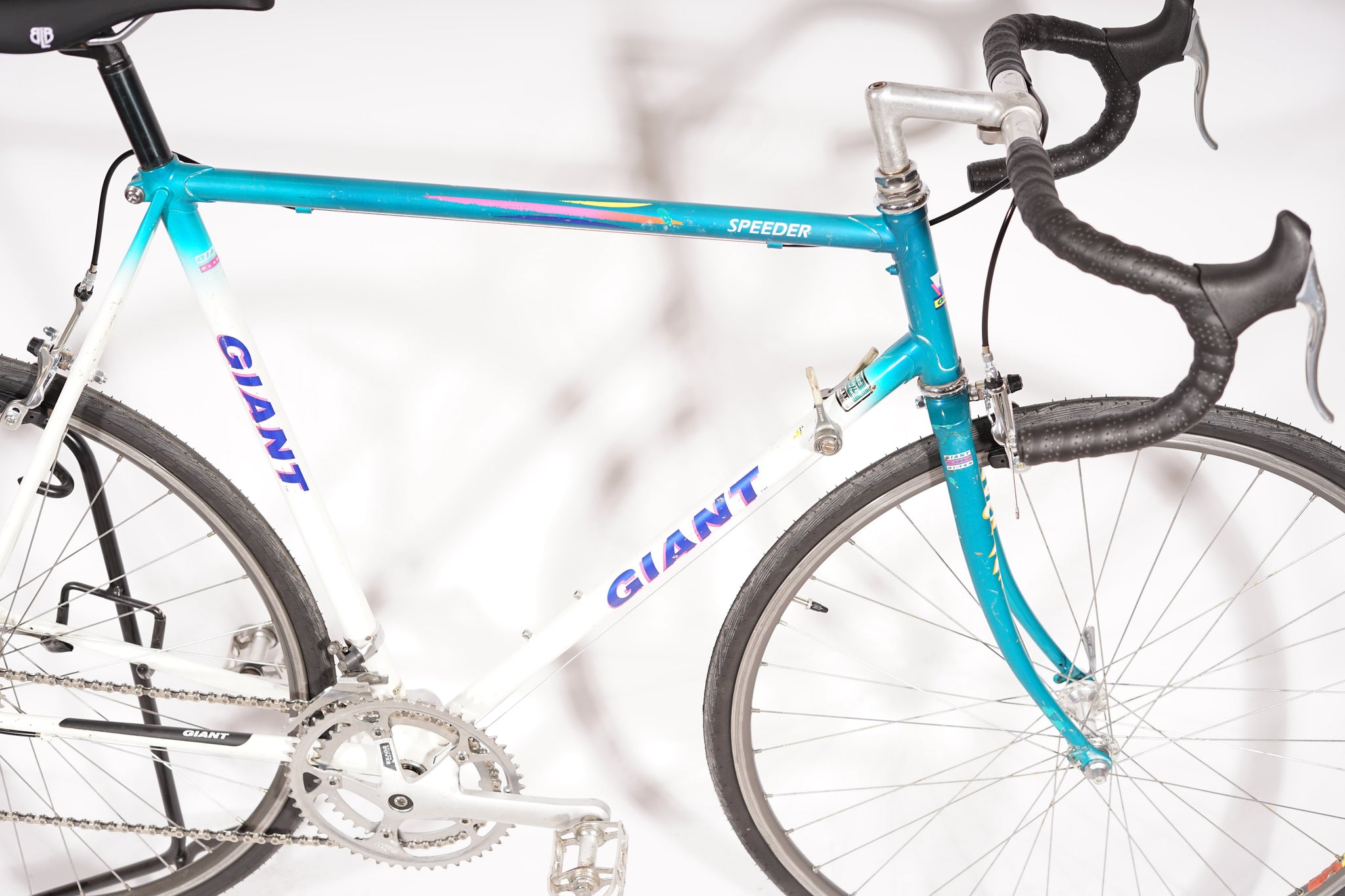 Giant speeder online road bike