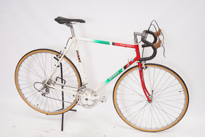 Giant Peloton Superlite