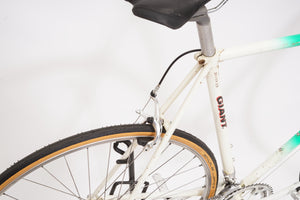 Giant Peloton Superlite