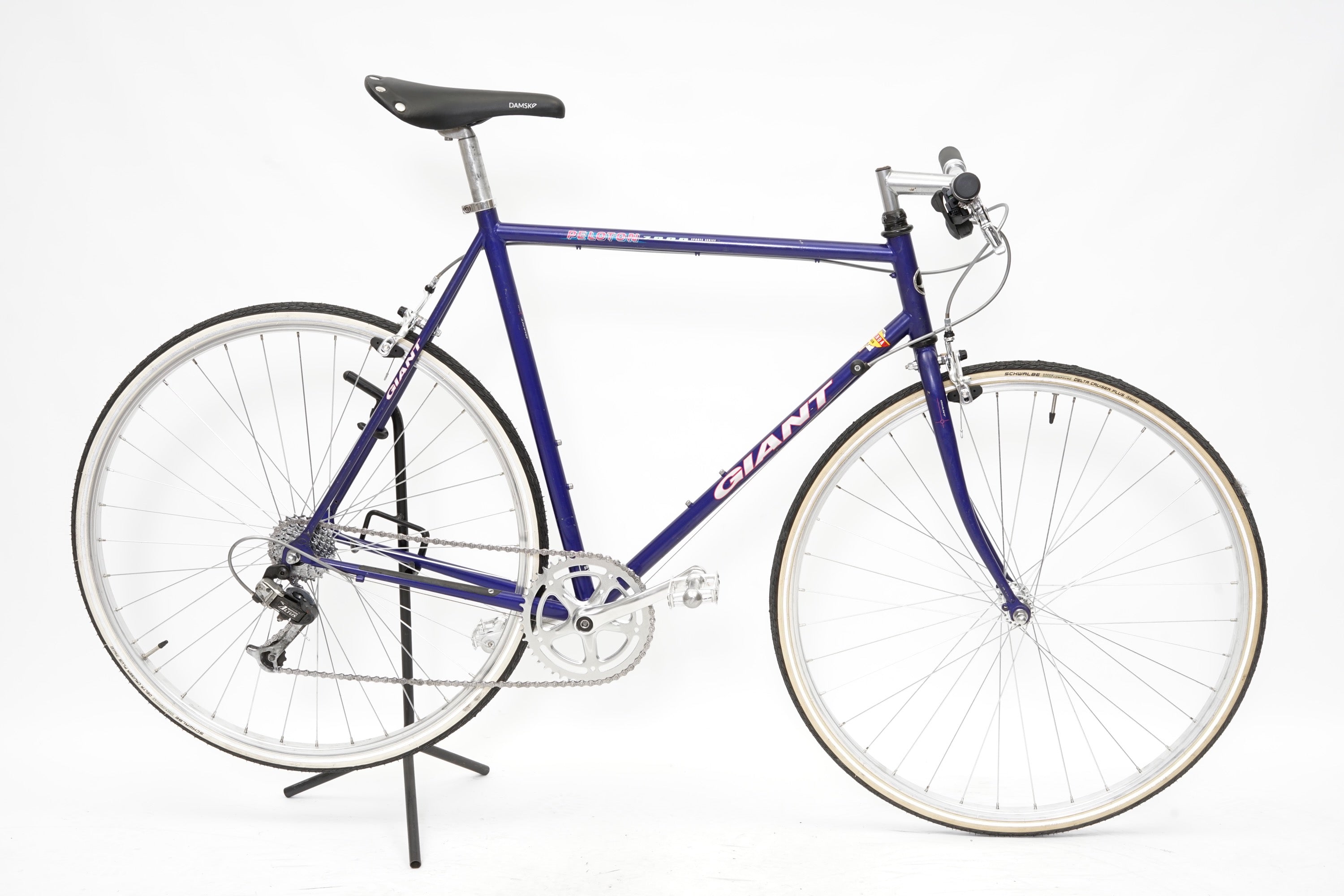 Giant Peloton 7000 | Newly Added