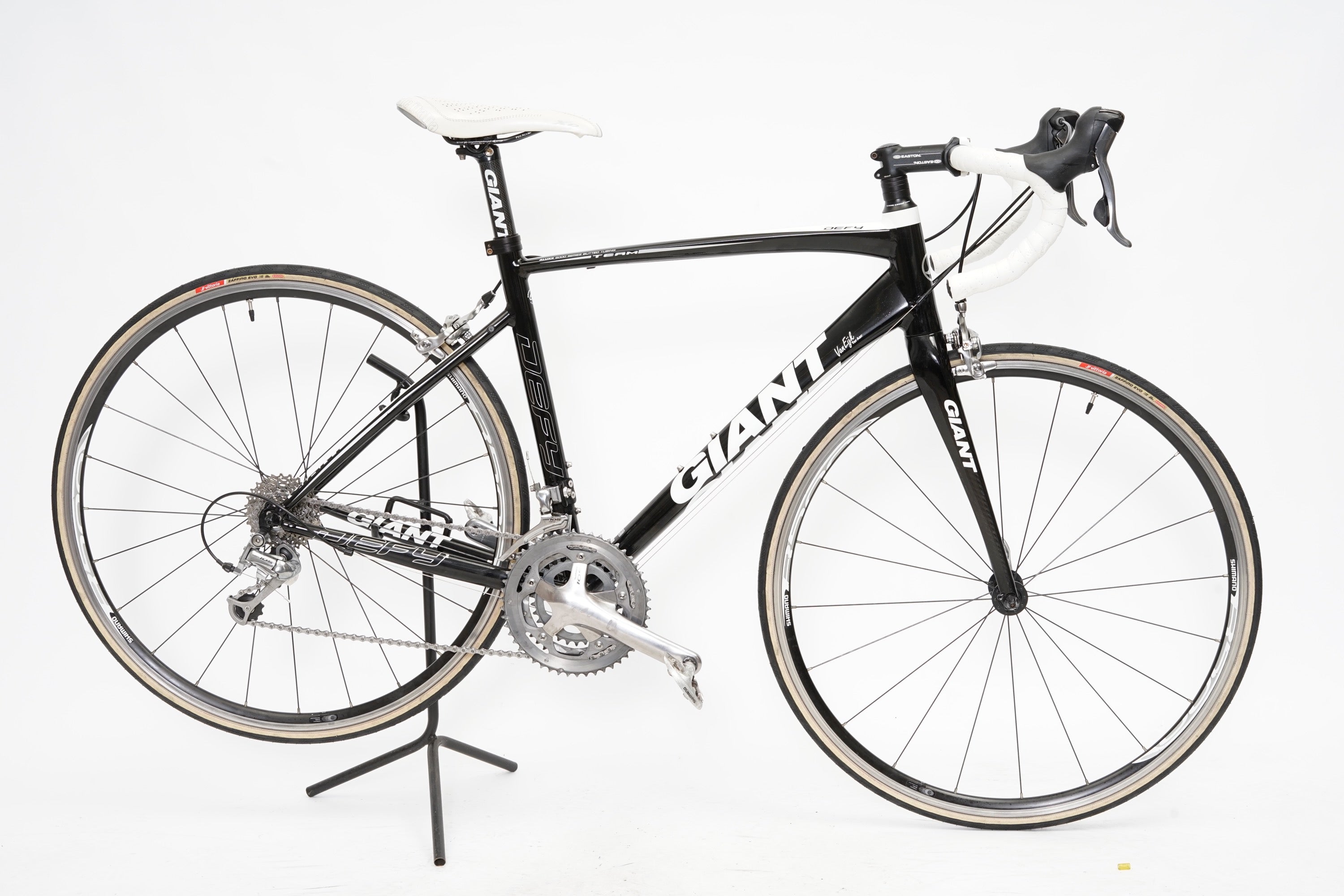 Giant Defy | Newly Added